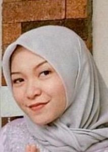 1.Sheilla Tania